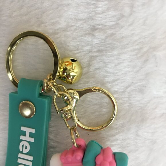 Hello Kitty Baker keychain - Picture 3 of 5